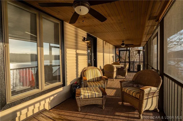 $729,000 | 168 Trigger Road, Linn Creek, MO 65052