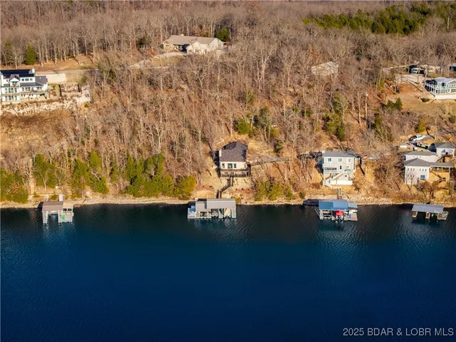 $729,000 | 168 Trigger Road, Linn Creek, MO 65052