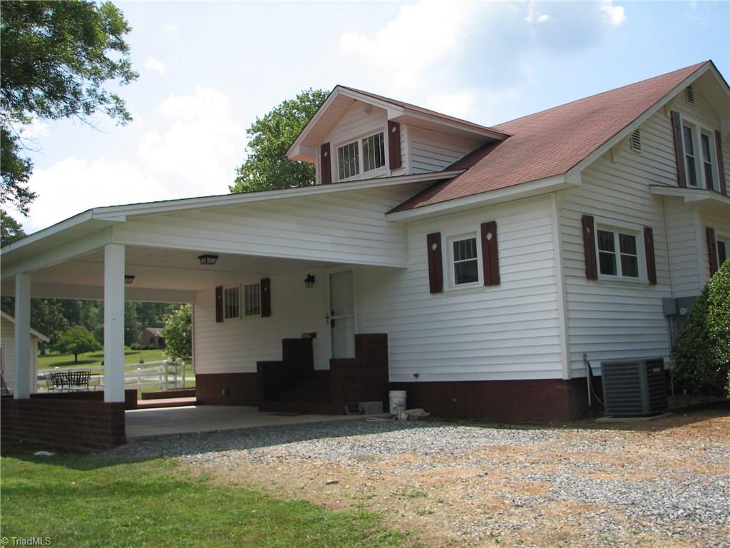 1186 Denton Road Denton, NC 27239 - Photo 7 of 30