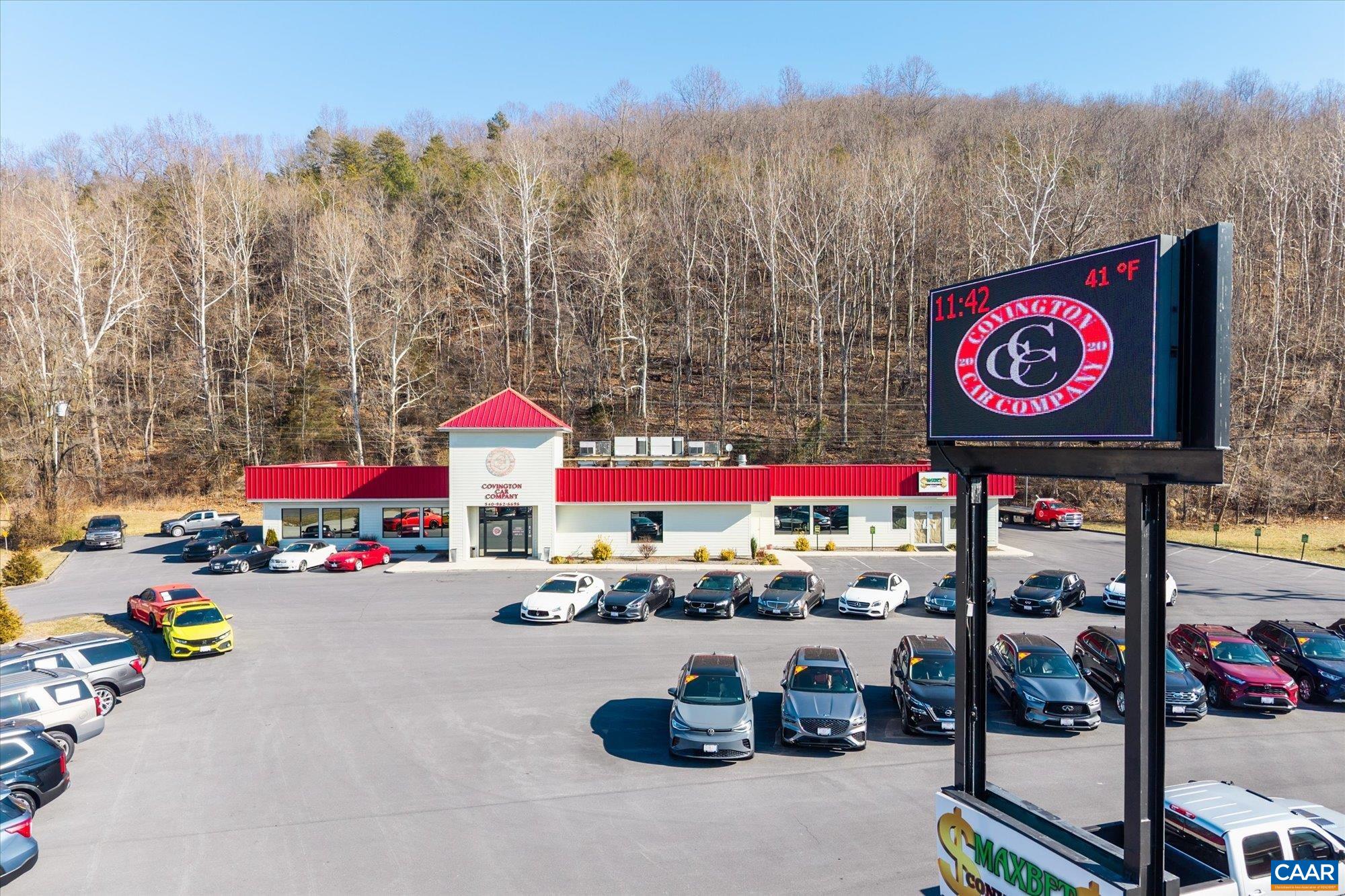 912 Valley Ridge Road Covington, VA 24426 - Photo 2 of 45