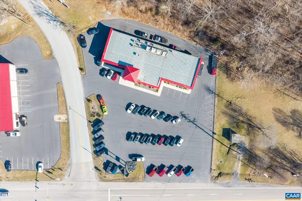 a view of a storage & utility room