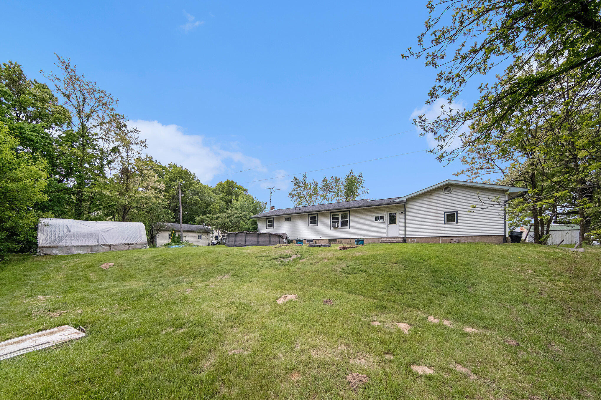 3225 Fishville Road Grass Lake, MI 49240 - Photo 24 of 26 024_file_316