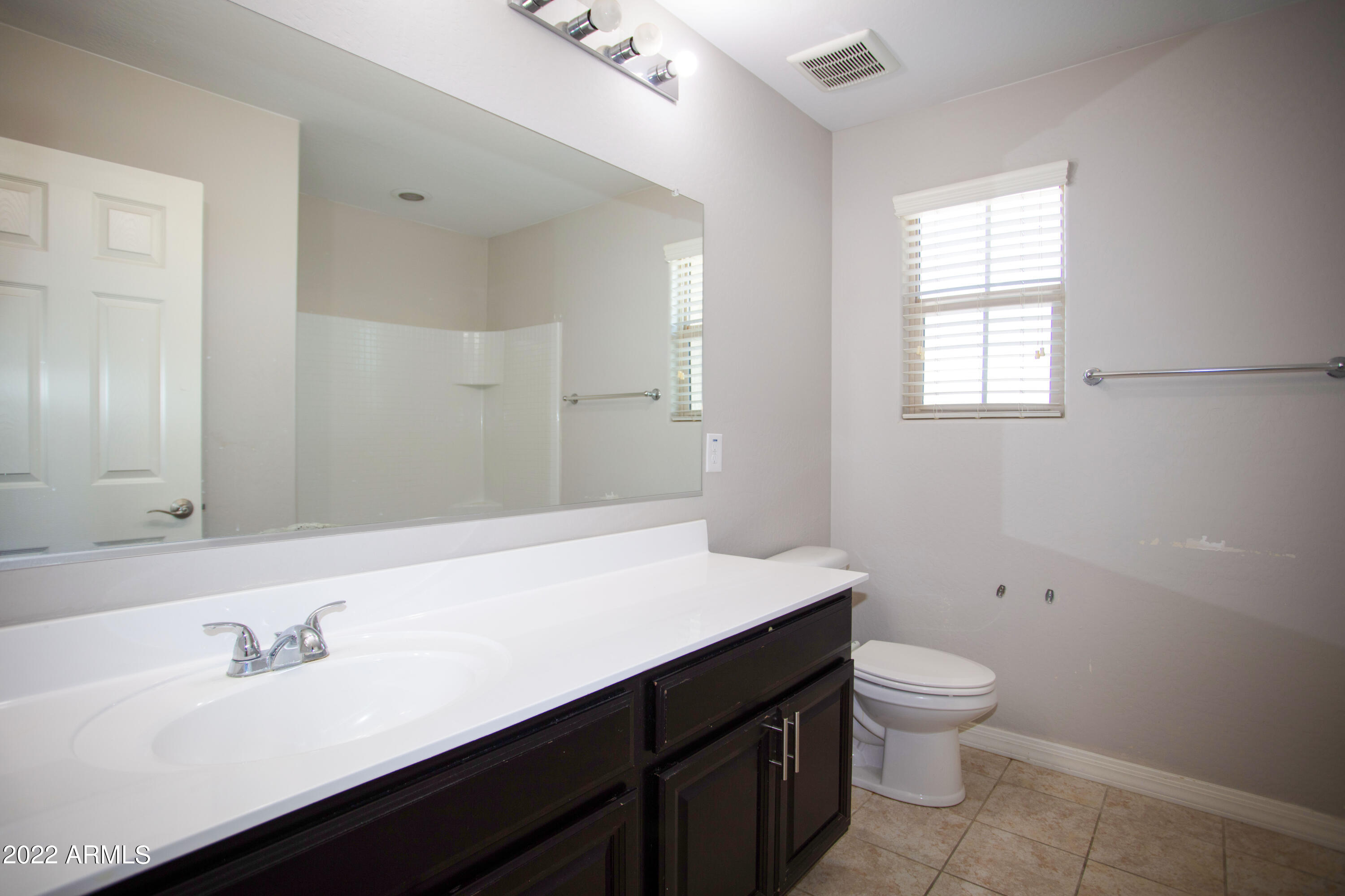19359 North Stonegate Road Maricopa, AZ 85138 - Photo 28 of 49 28 Bathroom 2