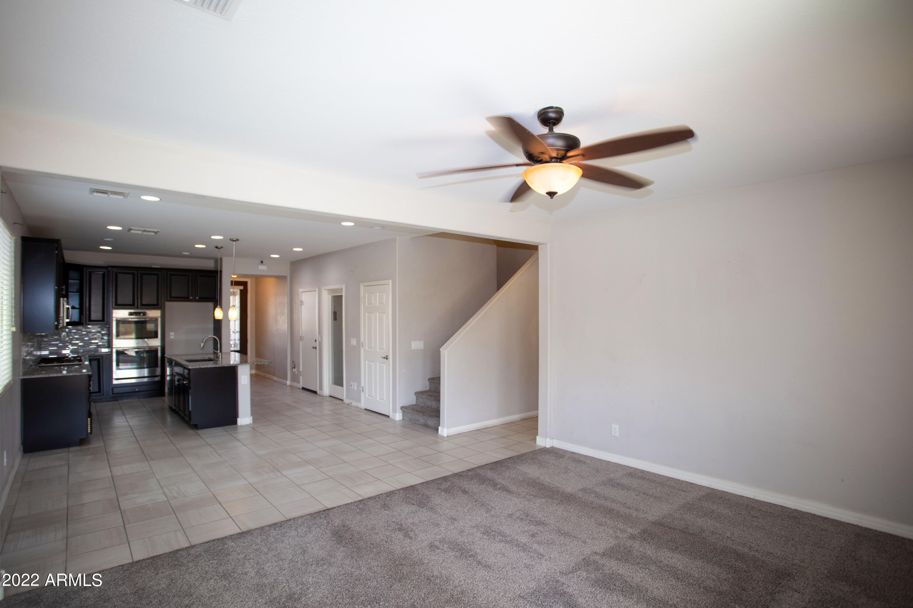 19359 North Stonegate Road Maricopa, AZ 85138 - Photo 6 of 49 06 Living Room