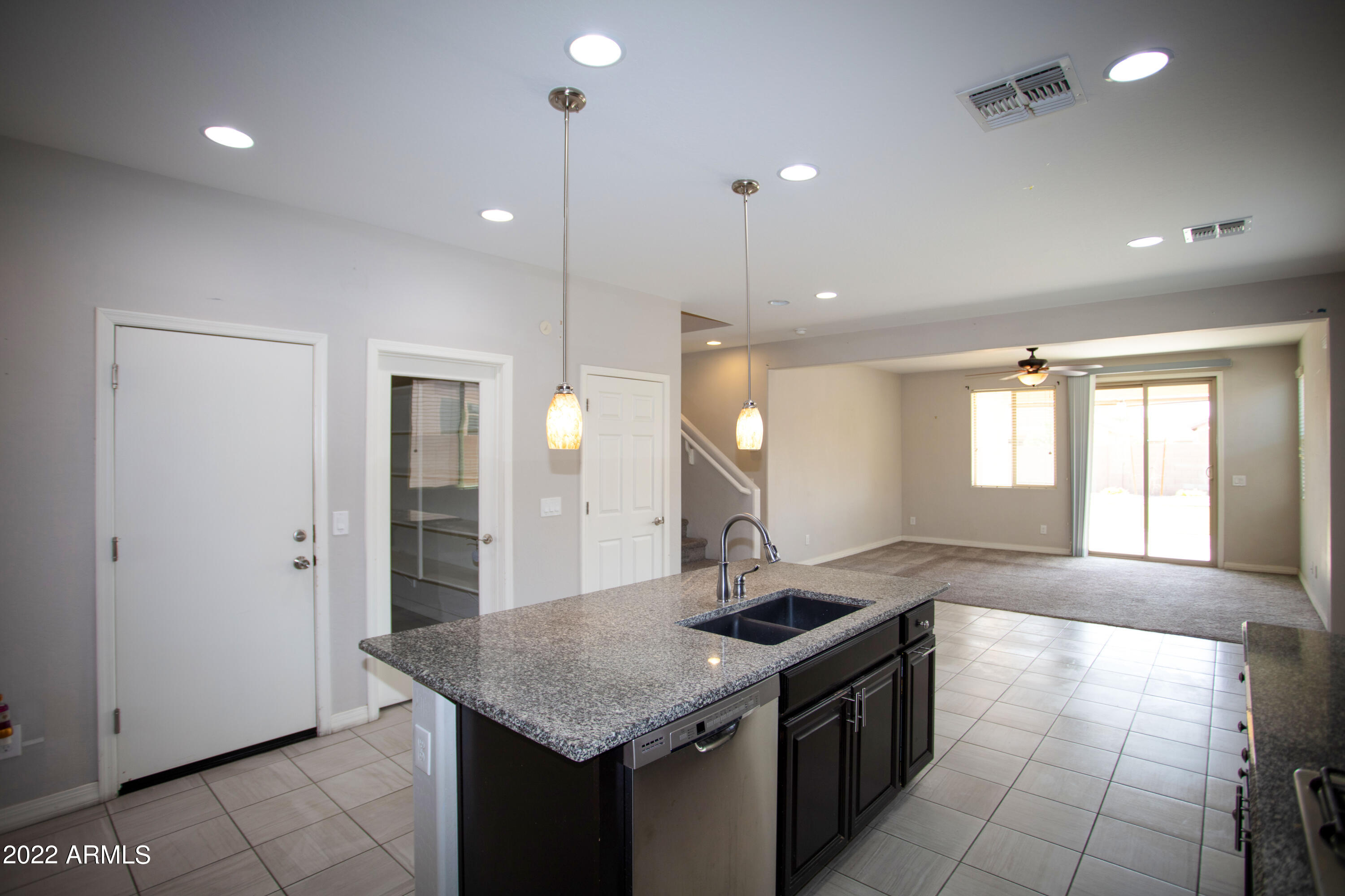 19359 North Stonegate Road Maricopa, AZ 85138 - Photo 9 of 49 09 Kitchen