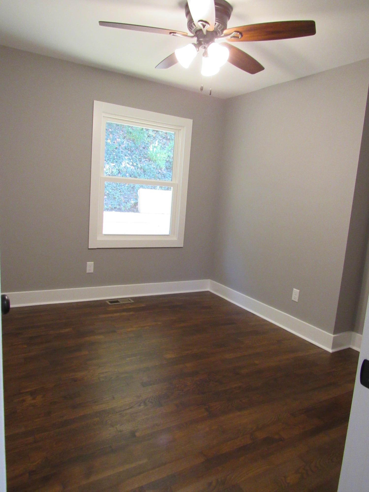 4210 Reed Road Louisville, TN 37777 - Photo 17 of 30 Gallery Image 17