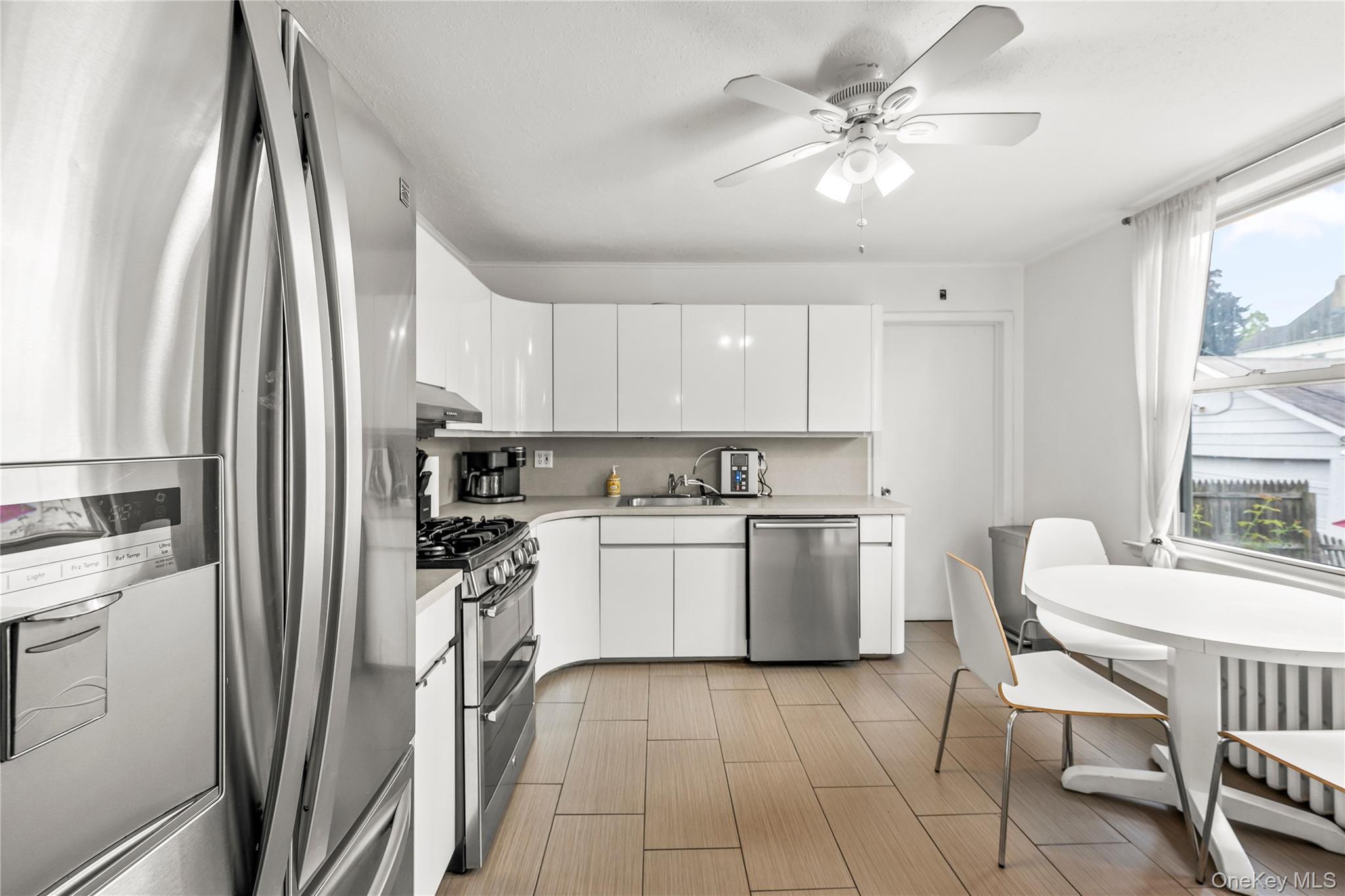46 Meadow Lane New Rochelle, NY 10805 - Photo 30 of 39