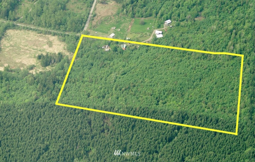3321 Kelly Road Bellingham, WA 98226 - Photo 1 of 22 Gallery Image 1