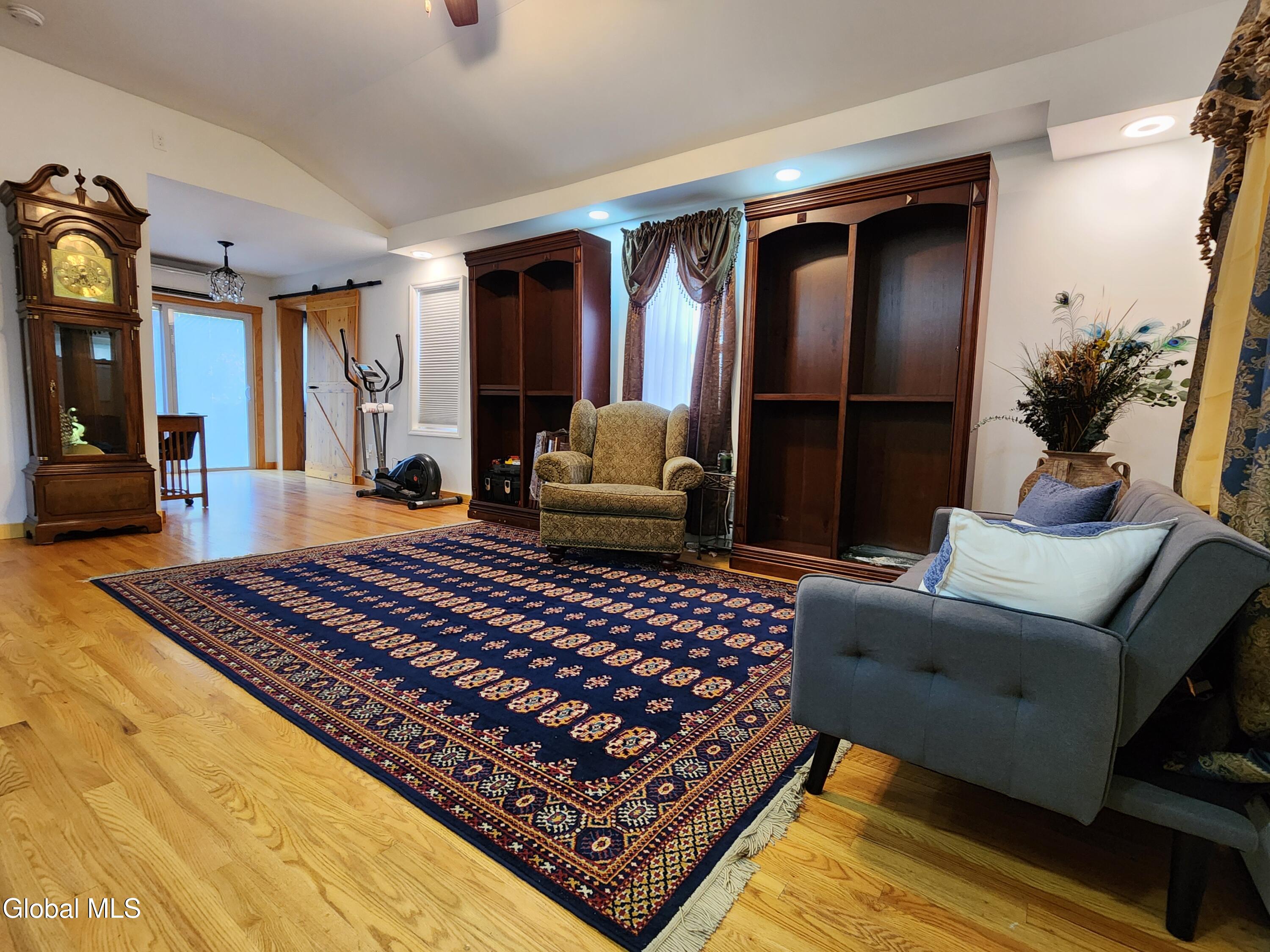 1003 River Road Schodack, NY 12156 - Photo 12 of 64 20250922_115628