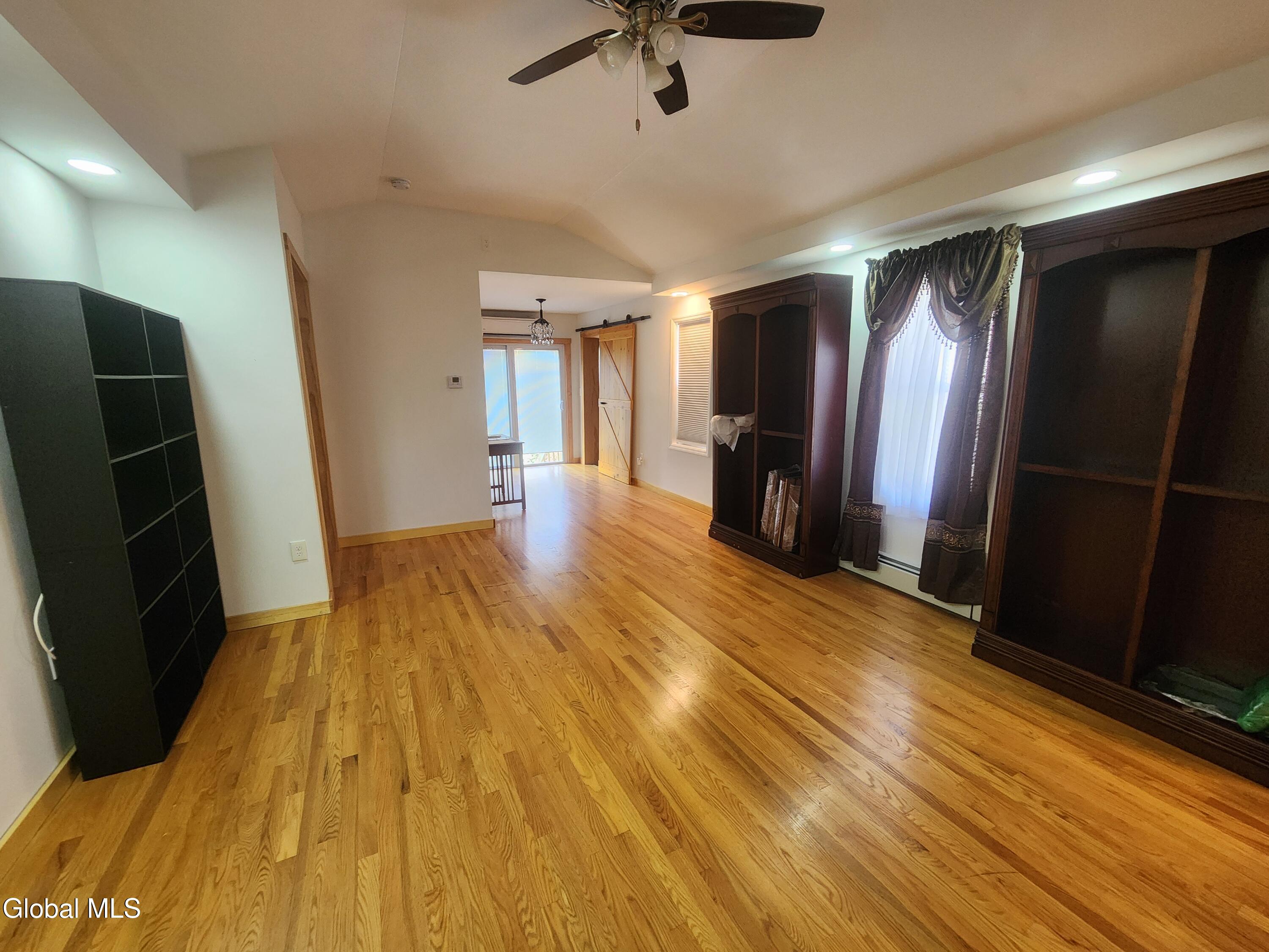 1003 River Road Schodack, NY 12156 - Photo 16 of 64 20260418_125124