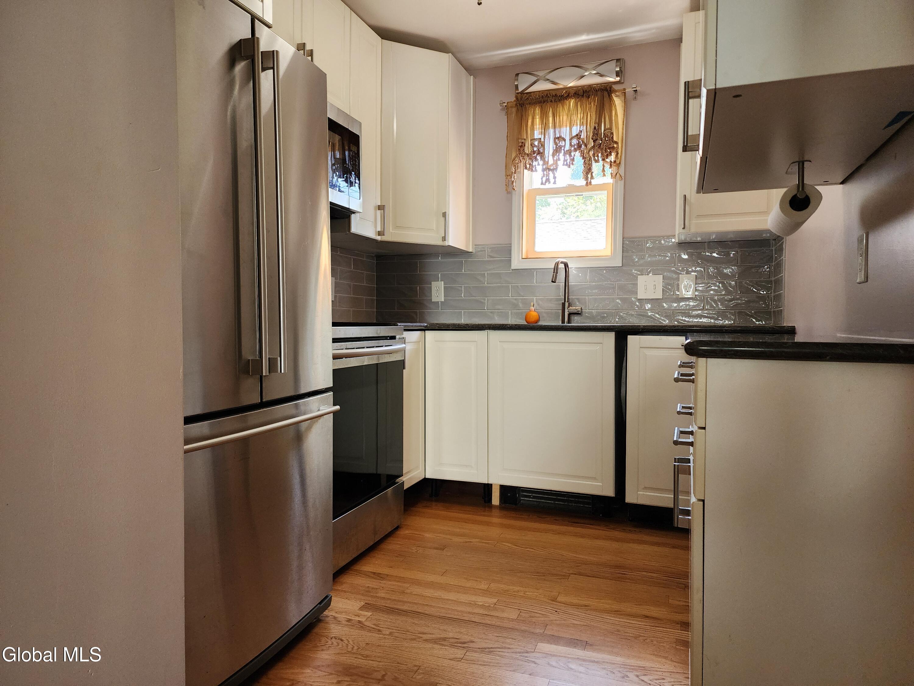 1003 River Road Schodack, NY 12156 - Photo 19 of 64 20250922_120629