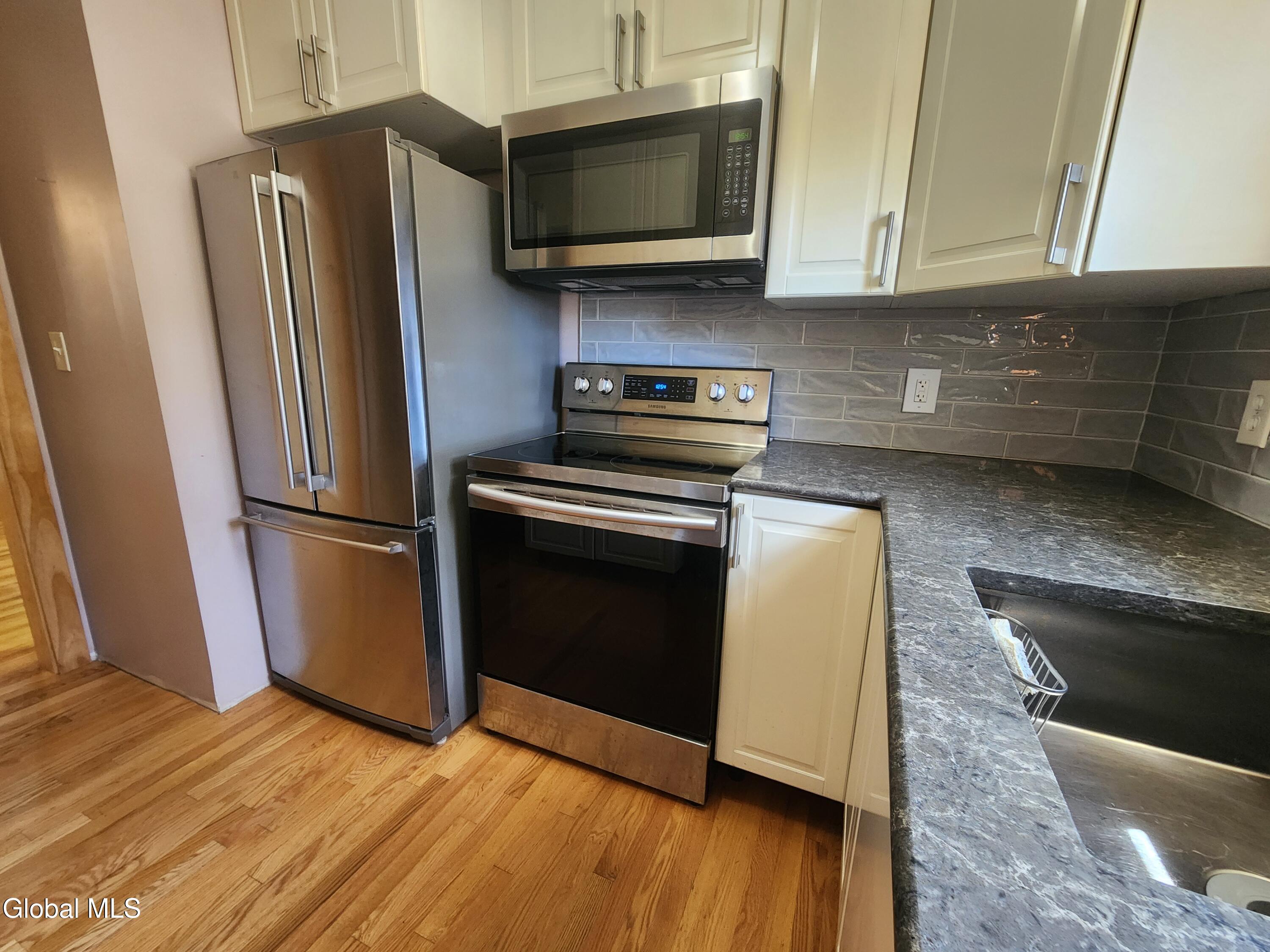 1003 River Road Schodack, NY 12156 - Photo 20 of 64 20260418_125526