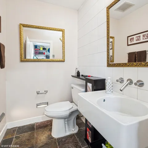 $825,000 | 4911 North Ashland Avenue, Chicago, IL 60640