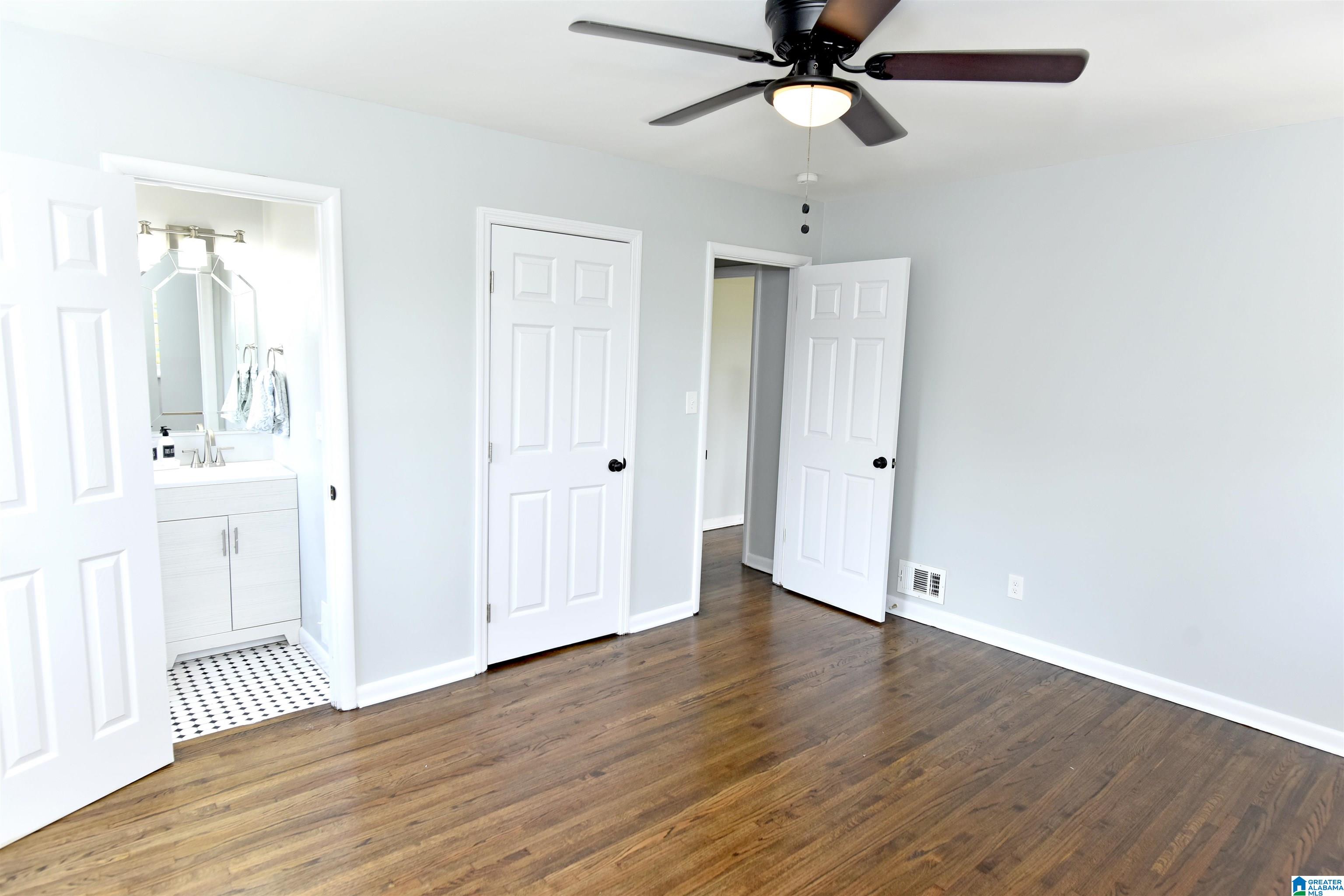 5244 Duke Avenue Birmingham, AL 35210 - Photo 23 of 36