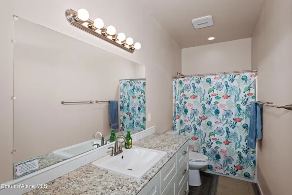 $939,000 | 35554 North Williams Lane, Athol, ID 83801