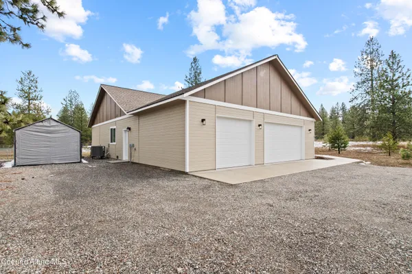 $939,000 | 35554 North Williams Lane, Athol, ID 83801