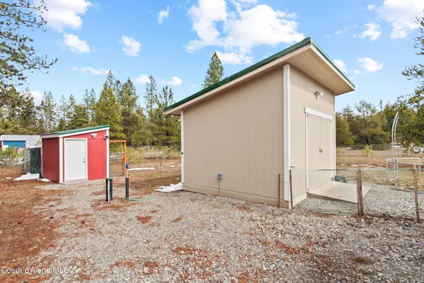 $939,000 | 35554 North Williams Lane, Athol, ID 83801