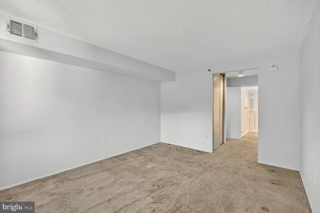 $234,900 | 15101 Interlachen Drive, Unit 1123, Silver Spring, MD 20906