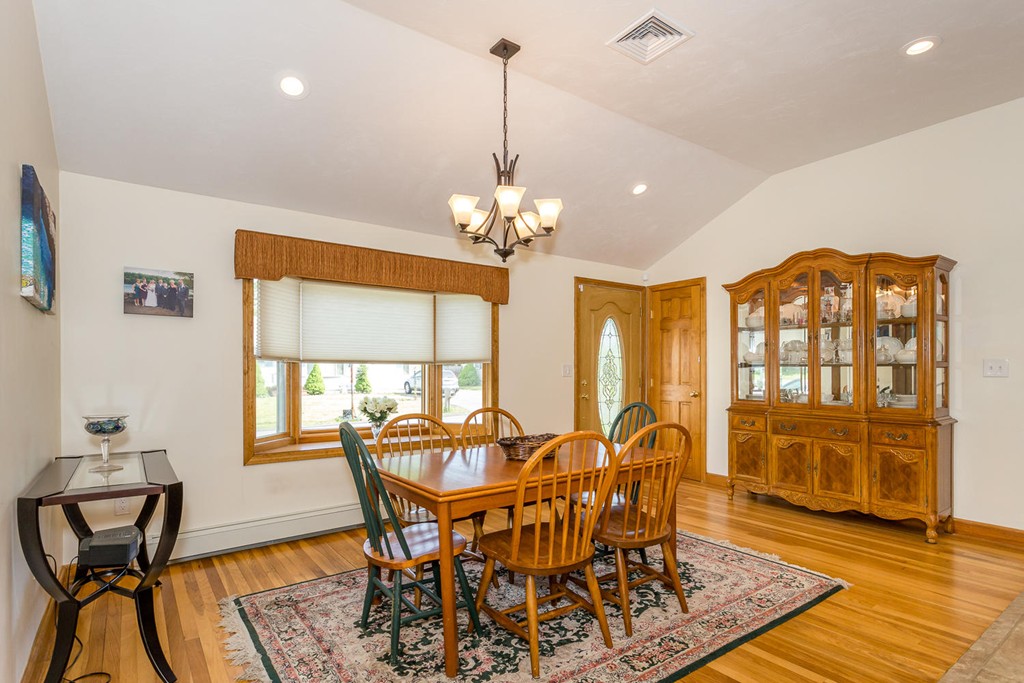 18 Trudy Terrace Canton, MA 02021 - Photo 5 of 16 Gallery Image 5