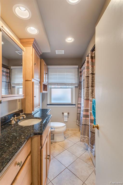 8826 Farmington Road Livonia, MI 48150 - Photo 18 of 29 Gallery Image 18
