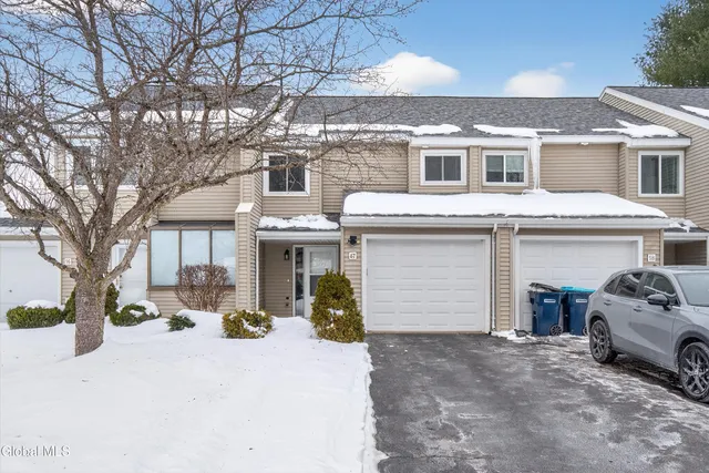 $2,500 | 17 Derby Drive, Saratoga Springs, NY 12866