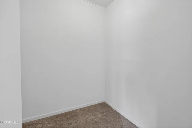 $2,500 | 17 Derby Drive, Saratoga Springs, NY 12866