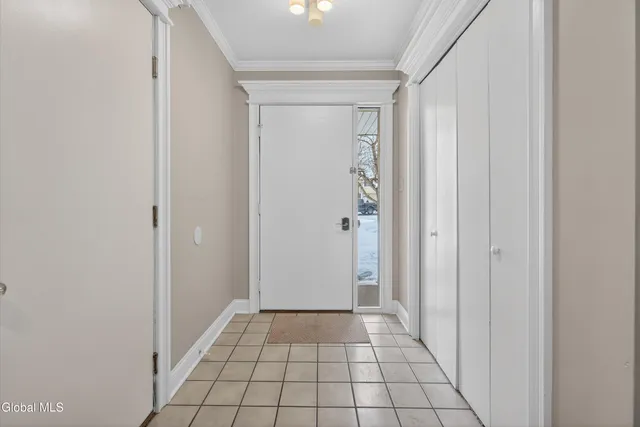 $2,500 | 17 Derby Drive, Saratoga Springs, NY 12866