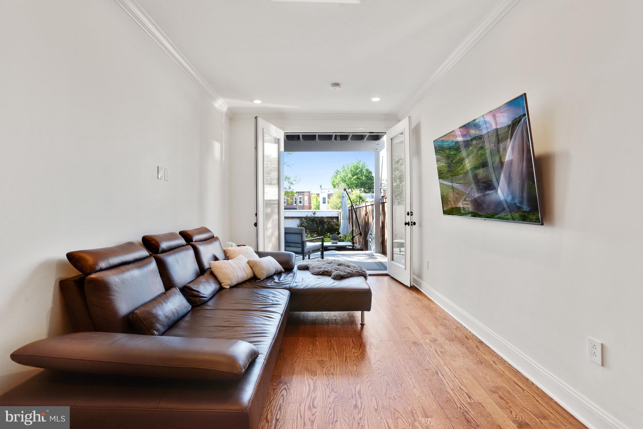 1215 Oates Street Northeast Washington, DC 20002 - Photo 13 of 44 Family Room