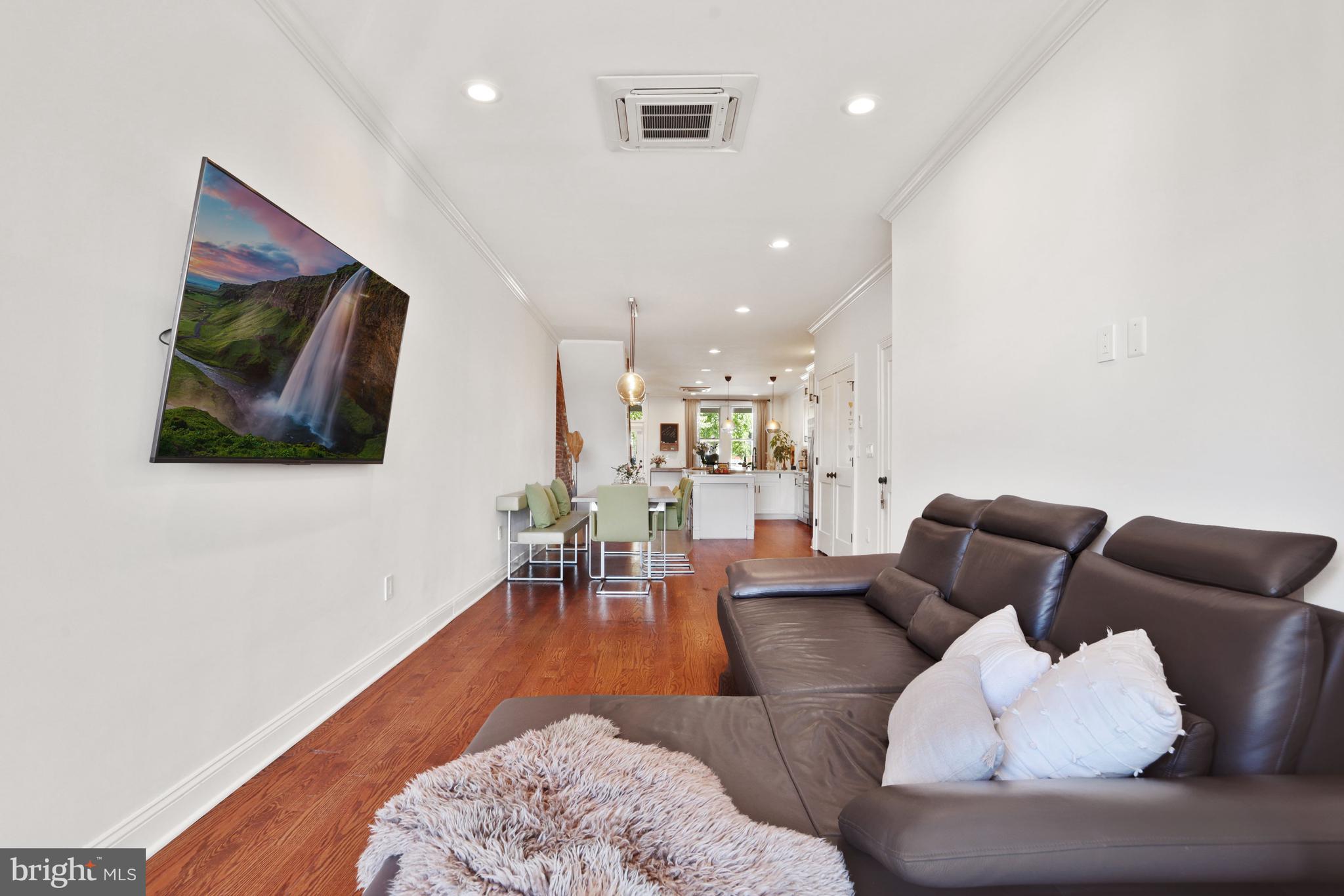 1215 Oates Street Northeast Washington, DC 20002 - Photo 14 of 44 Family Room