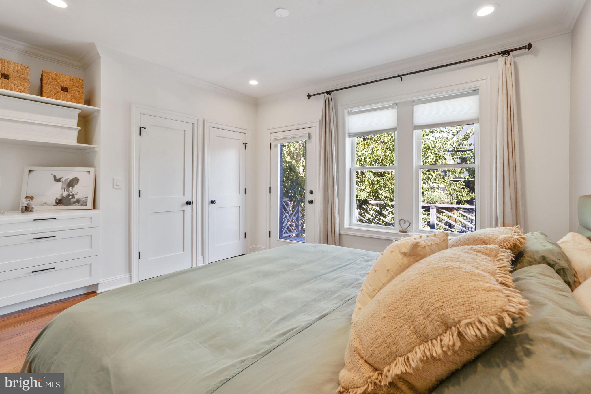 1215 Oates Street Northeast Washington, DC 20002 - Photo 18 of 44 Primary Bedroom