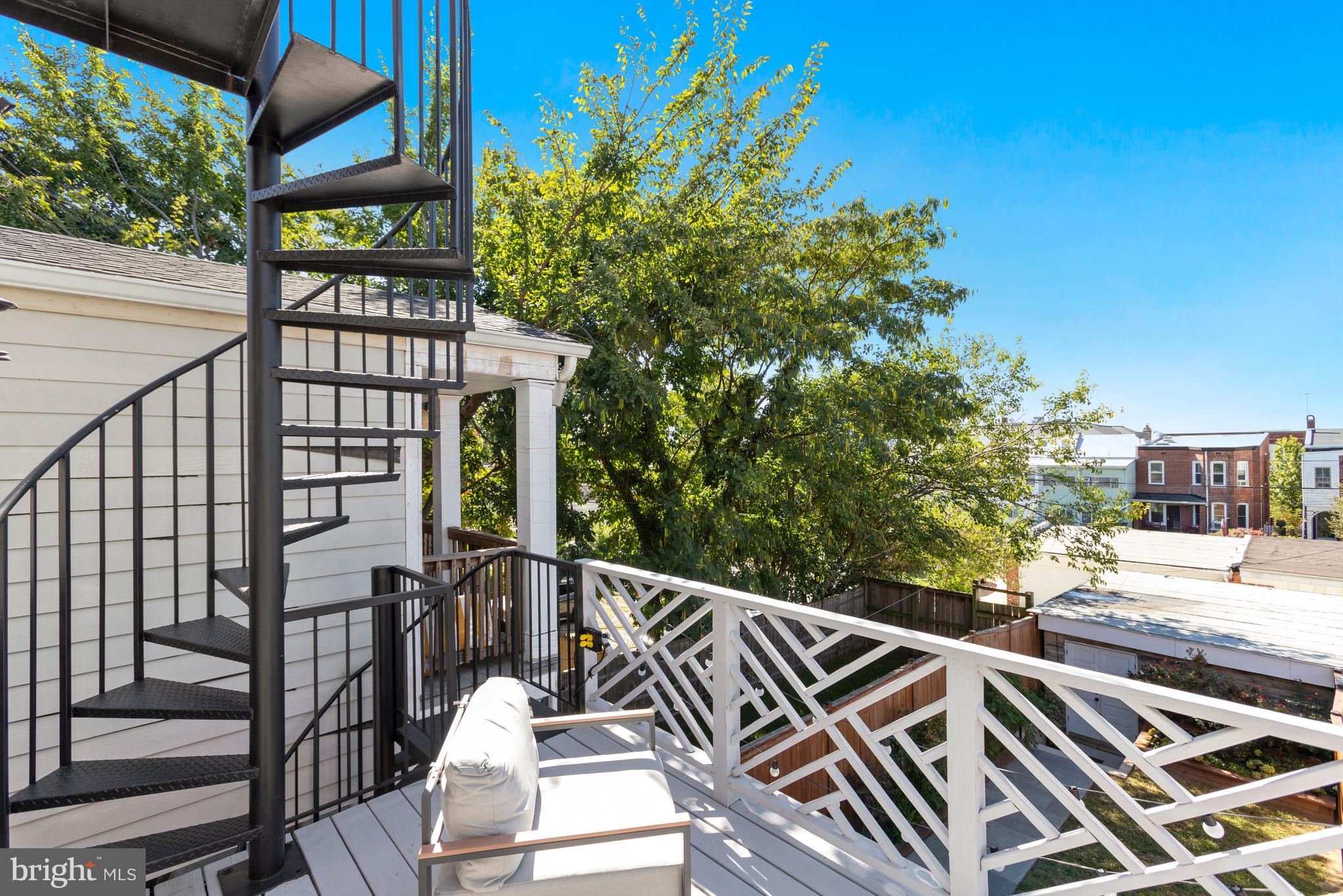 1215 Oates Street Northeast Washington, DC 20002 - Photo 37 of 44 Deck