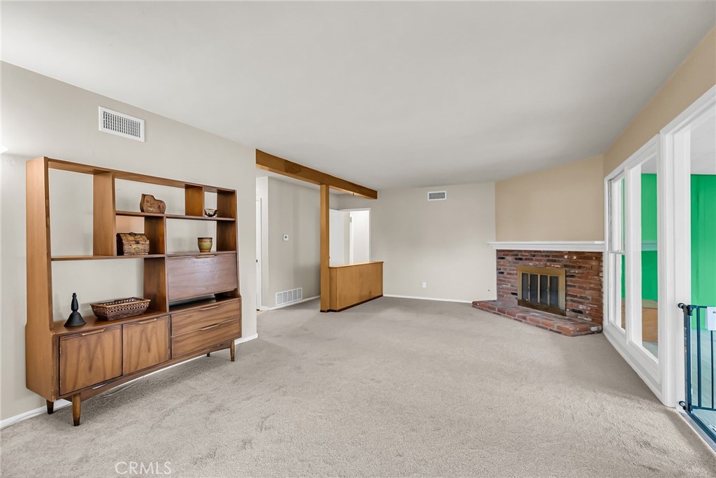 5648 Laredo Road Riverside, CA 92506 - Photo 13 of 37