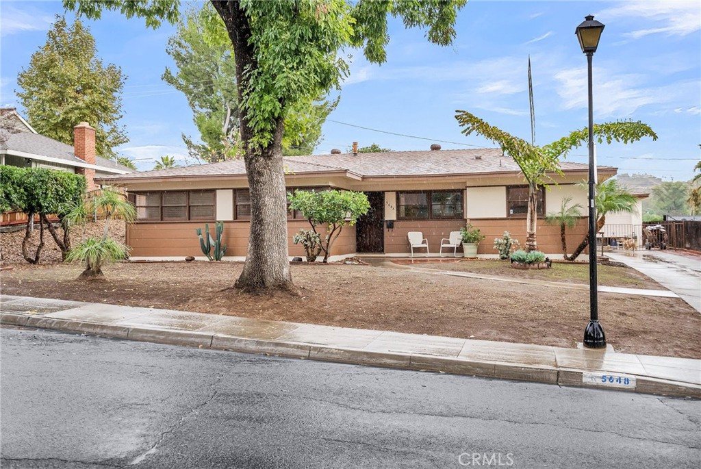 5648 Laredo Road Riverside, CA 92506 - Photo 36 of 37