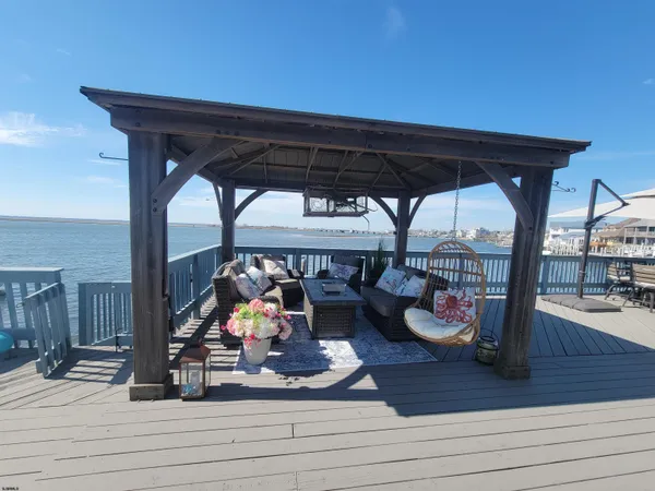 $85,000 | 8601 Fulton Avenue, Margate City, NJ 08402