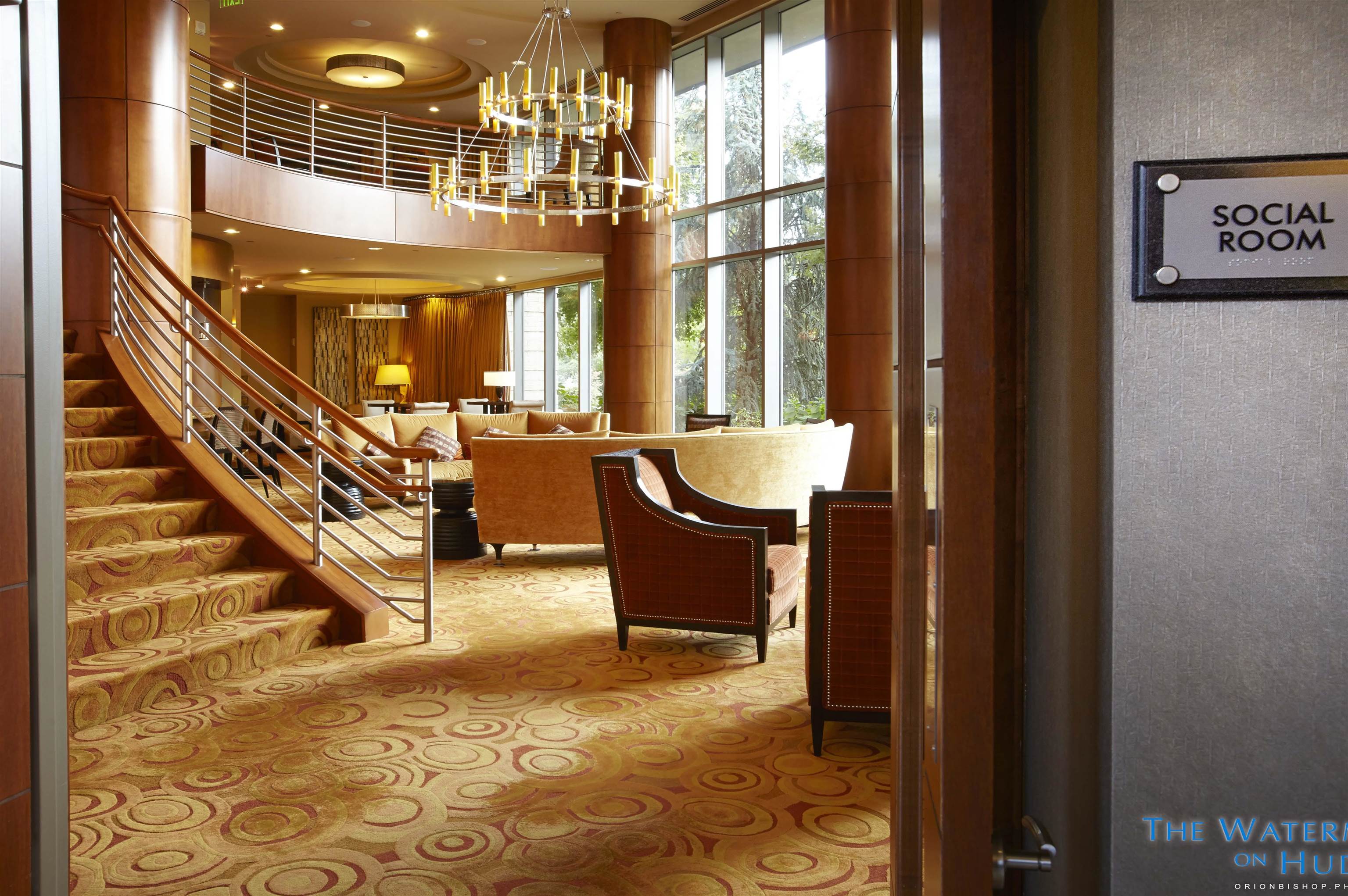 8100 River Road, Unit 810 North Bergen, NJ 07047 - Photo 10 of 20 a living room with a furniture