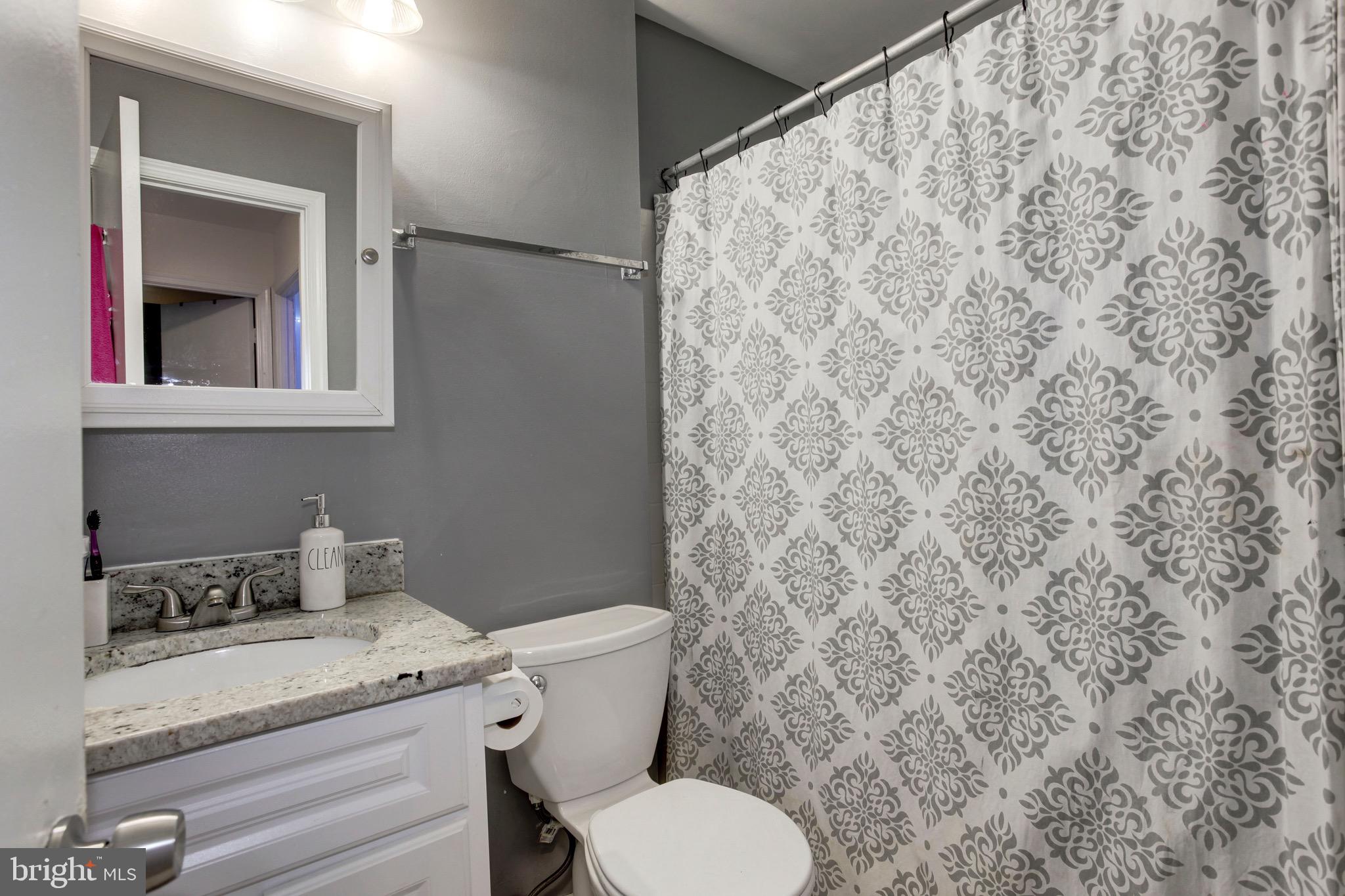 2905 Seminole Road Woodbridge, VA 22192 - Photo 15 of 26 Gallery Image 15