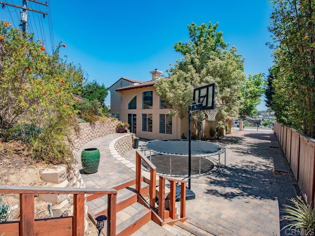 502 Kristen Court Encinitas, CA 92024 - Photo 43 of 51