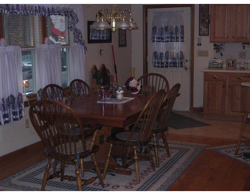166 Thompson Road Webster, MA 01570 - Photo 5 of 5 Gallery Image 5
