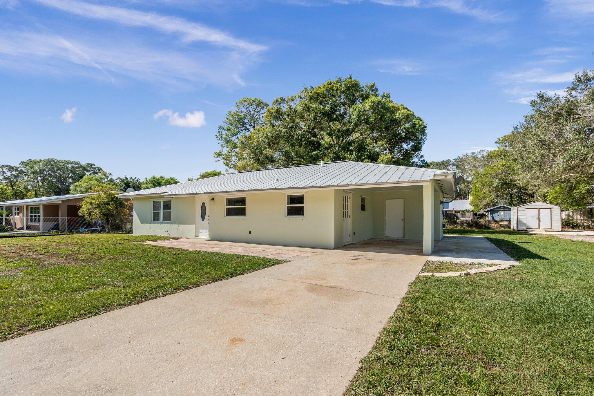 3241 Lewis Street Fort Pierce, FL 34981 - Photo 3 of 31 3-web-or-mls-DSC02697