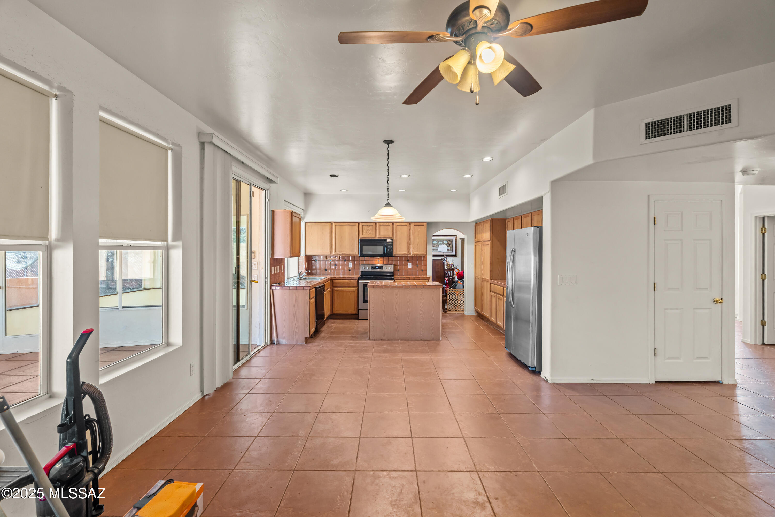 1928 Circulo Mexicali Rio Rico, AZ 85648 - Photo 16 of 44 Gallery Image 16