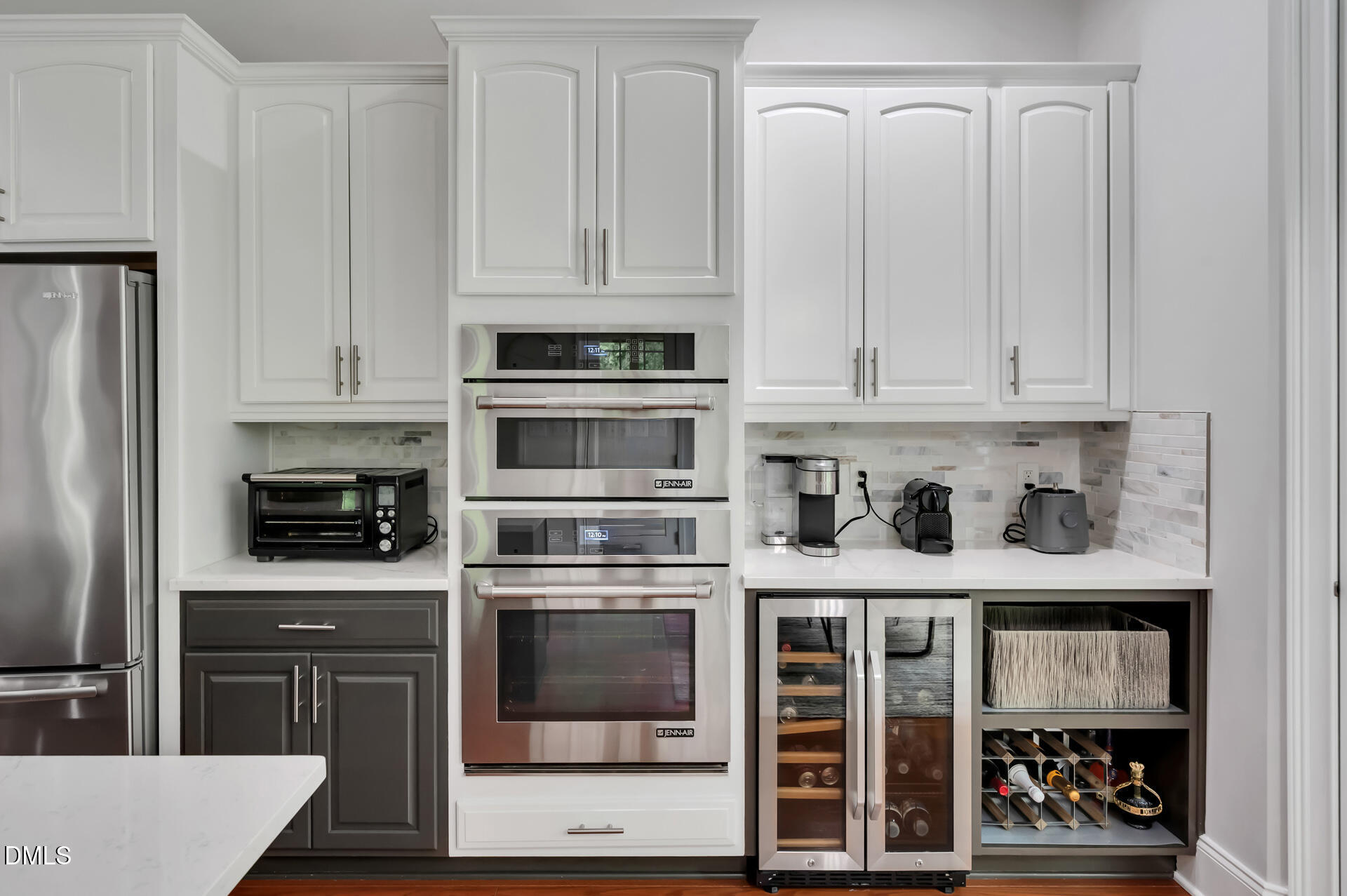 2812 Swift Willow Circle Raleigh, NC 27606 - Photo 18 of 49 Beverage station