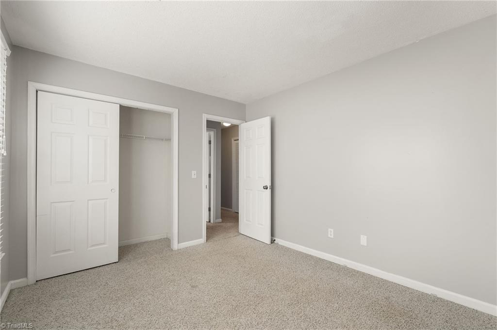 6018 Dawn Ridge Trail Greensboro, NC 27410 - Photo 18 of 37