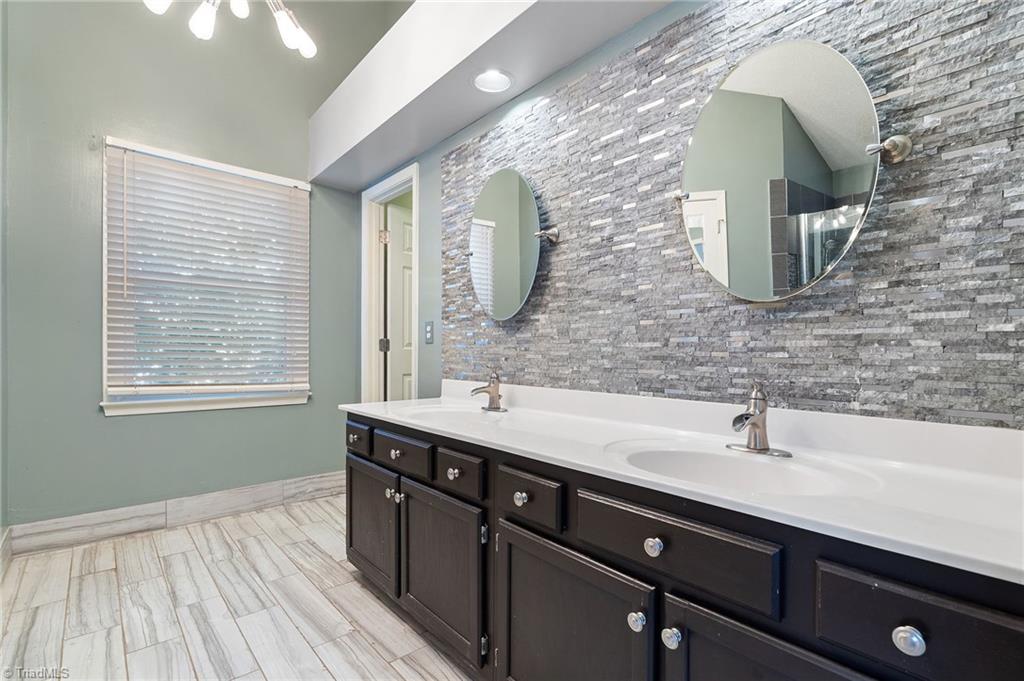 6018 Dawn Ridge Trail Greensboro, NC 27410 - Photo 24 of 37