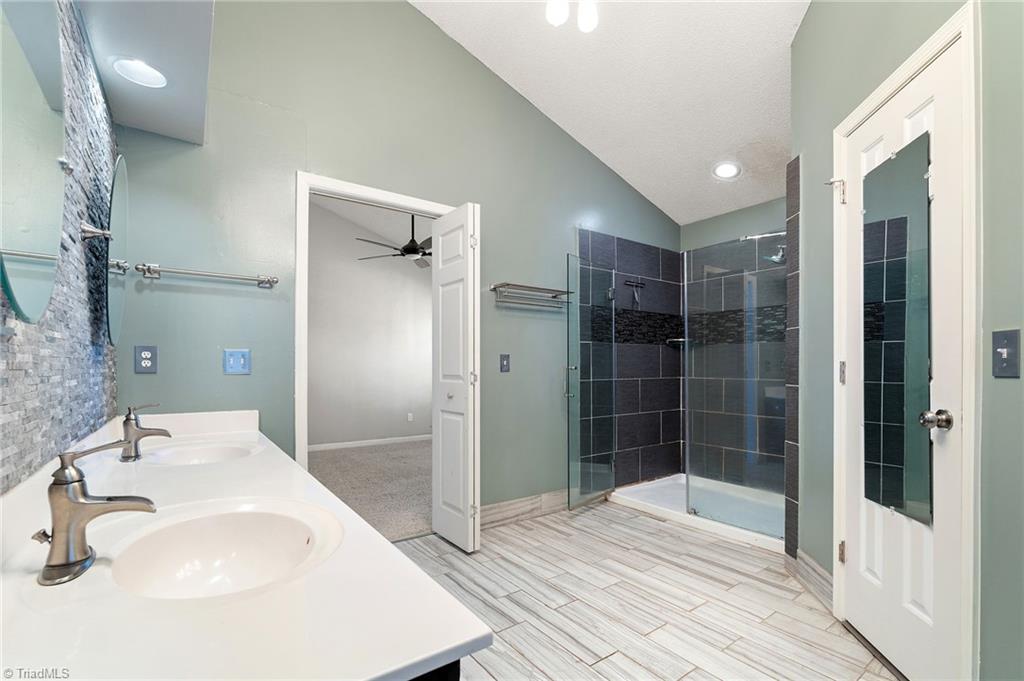 6018 Dawn Ridge Trail Greensboro, NC 27410 - Photo 26 of 37