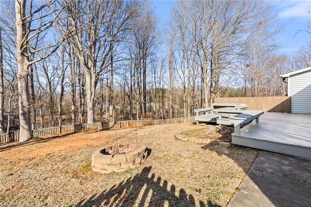 6018 Dawn Ridge Trail Greensboro, NC 27410 - Photo 32 of 37