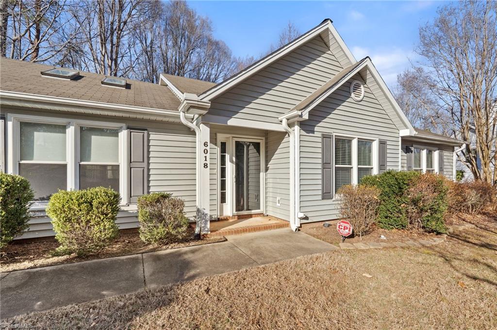 6018 Dawn Ridge Trail Greensboro, NC 27410 - Photo 4 of 37