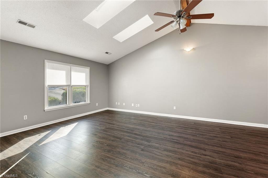 6018 Dawn Ridge Trail Greensboro, NC 27410 - Photo 6 of 37