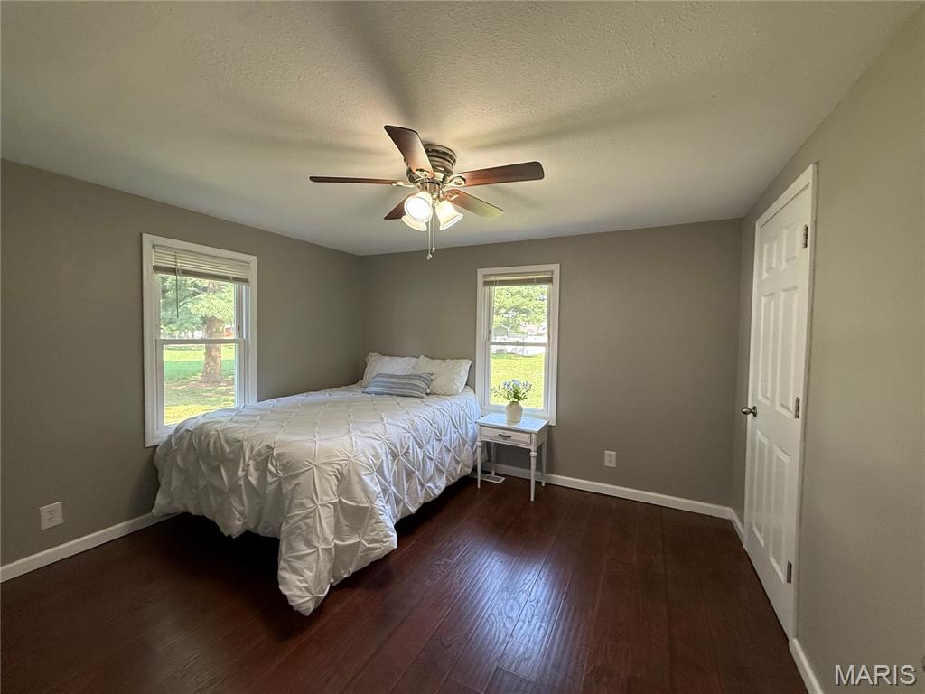 23626 Mallard Lane Jerseyville, IL 62052 - Photo 12 of 17