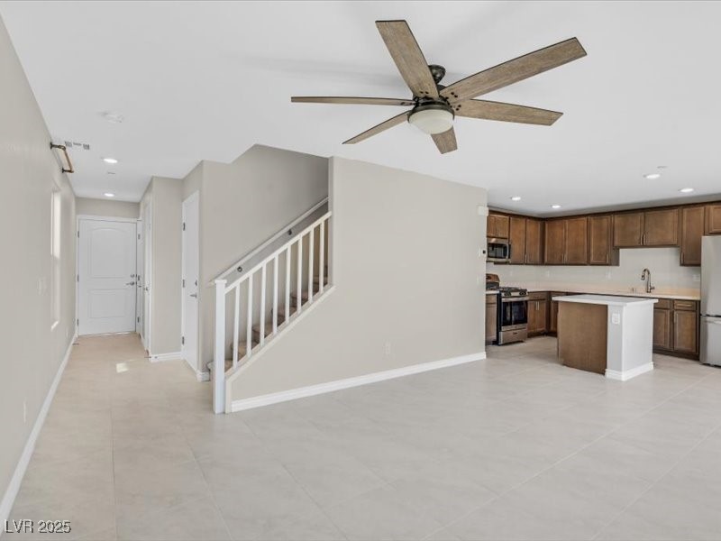 370 Rosefinch Street Henderson, NV 89012 - Photo 2 of 27