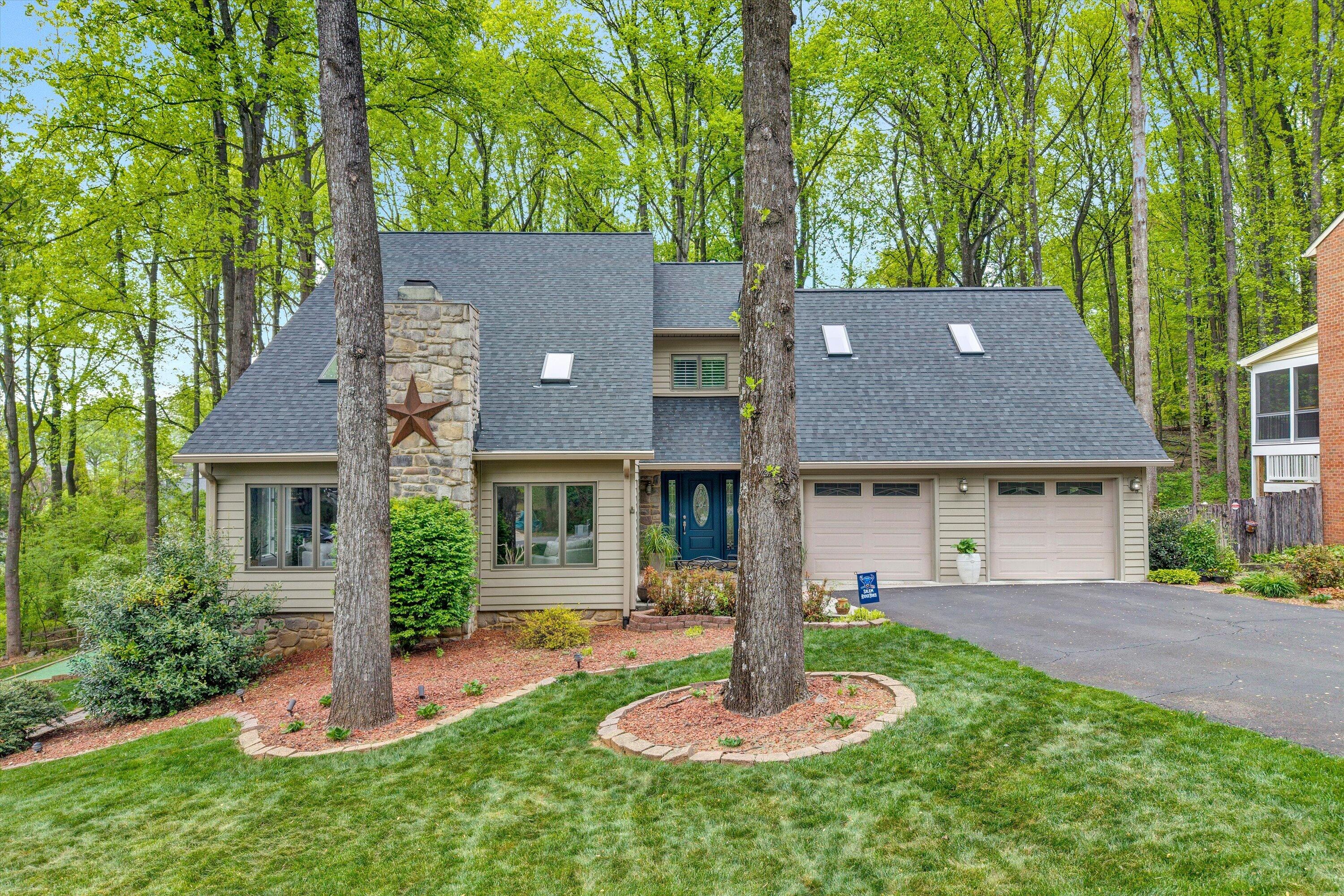 36 York Street Roanoke, VA 24019 - Photo 4 of 90 01-SGP-20260413133010